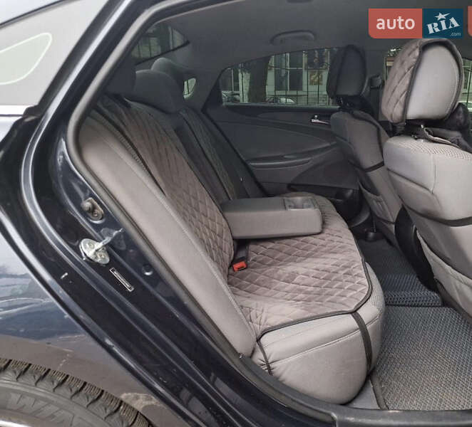 Седан Hyundai Sonata 2011 в Одессе