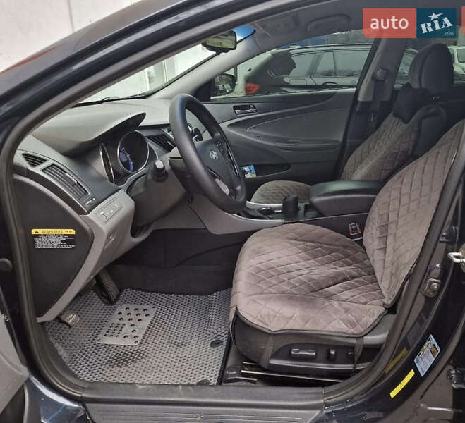 Седан Hyundai Sonata 2011 в Одессе