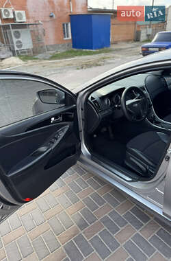 Седан Hyundai Sonata 2010 в 