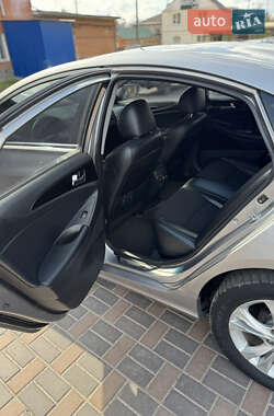 Седан Hyundai Sonata 2010 в 