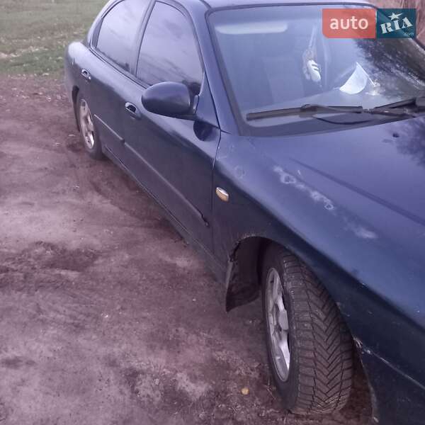 Седан Hyundai Sonata 2001 в 