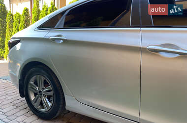 Седан Hyundai Sonata 2013 в 
