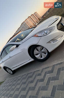 Седан Hyundai Sonata 2013 в 