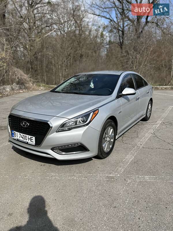 Седан Hyundai Sonata 2015 в 