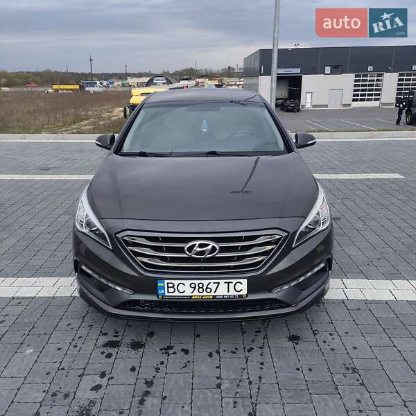 Седан Hyundai Sonata 2015 в Львове