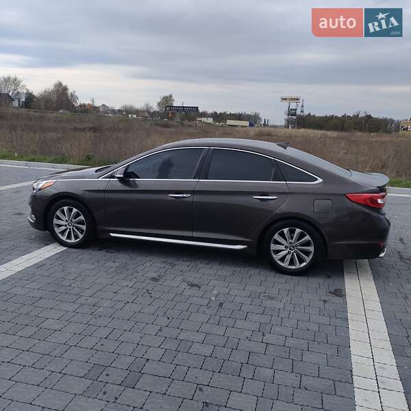 Седан Hyundai Sonata 2015 в Львове