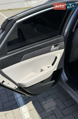 Седан Hyundai Sonata 2014 в 