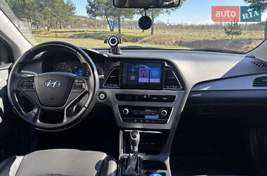 Седан Hyundai Sonata 2016 в 