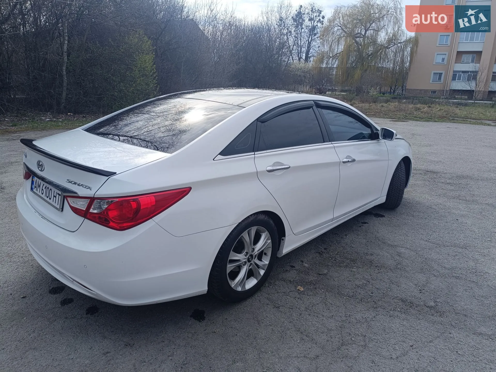 2010 Hyundai Sonata - мініатюра 4
