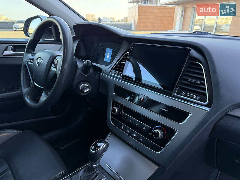 Седан Hyundai Sonata 2018 в Киеве