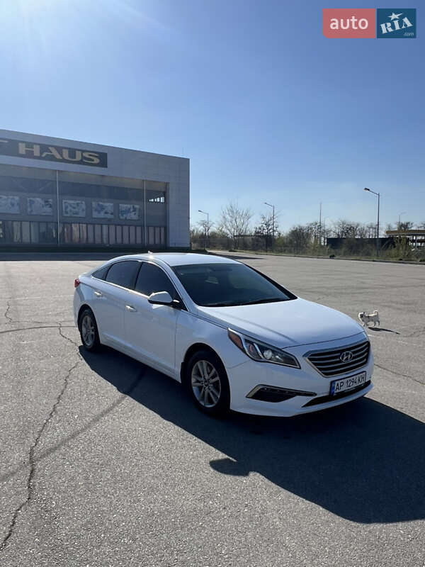 Седан Hyundai Sonata 2015 в 