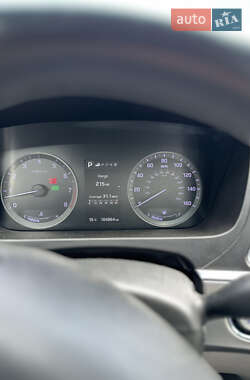 Седан Hyundai Sonata 2015 в Умани