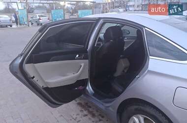 Седан Hyundai Sonata 2015 в 