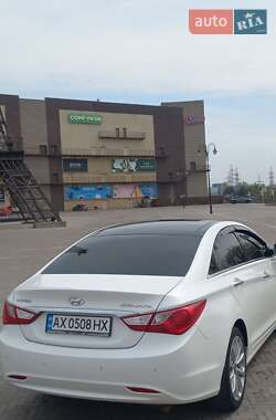 Седан Hyundai Sonata 2011 в 
