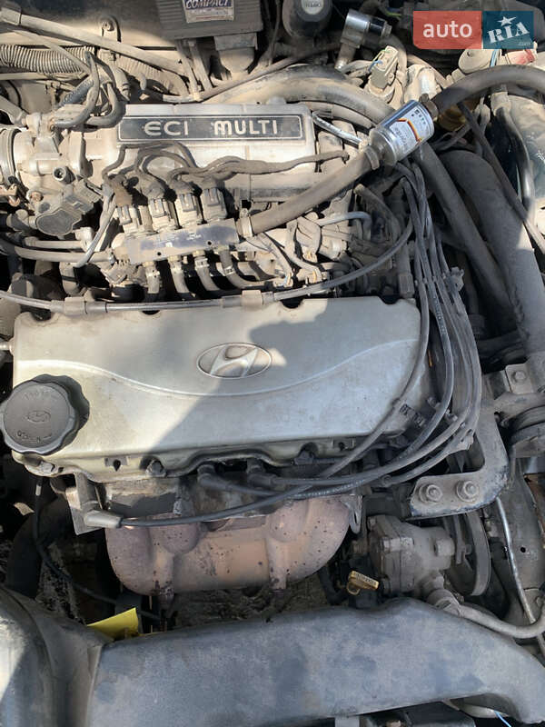 Седан Hyundai Sonata 1995 в Кам'янському