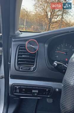 Седан Hyundai Sonata 2004 в Харкові