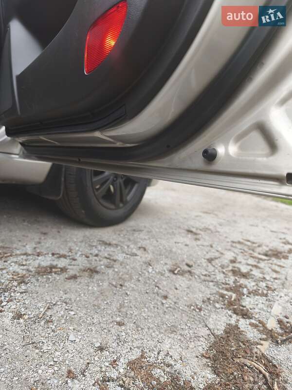 Седан Hyundai Sonata 2009 в Запоріжжі