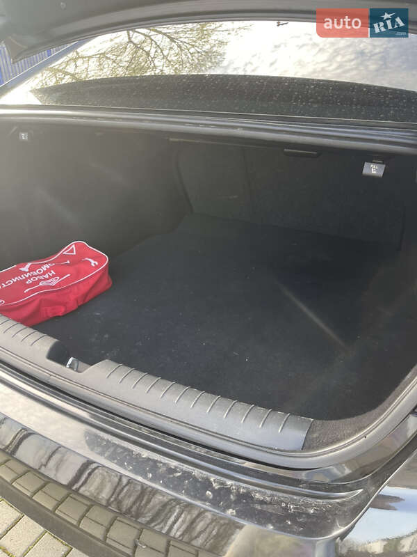 Седан Hyundai Sonata 2014 в Тернополе