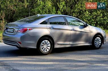 Седан Hyundai Sonata 2012 в 