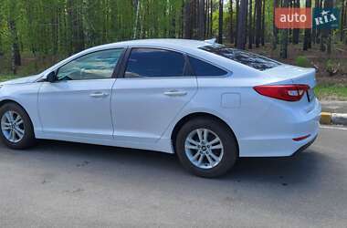 Седан Hyundai Sonata 2015 в 