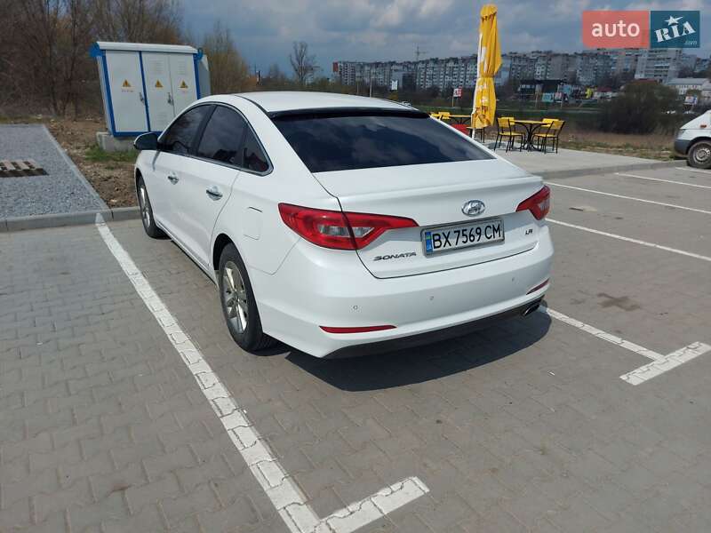 Седан Hyundai Sonata 2015 в Одессе
