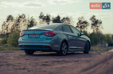 Седан Hyundai Sonata 2016 в Житомирі