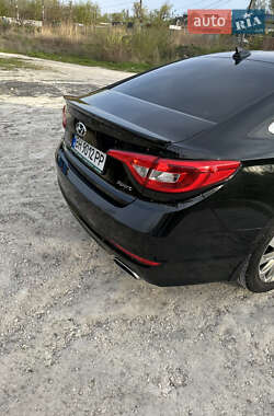 Седан Hyundai Sonata 2015 в 