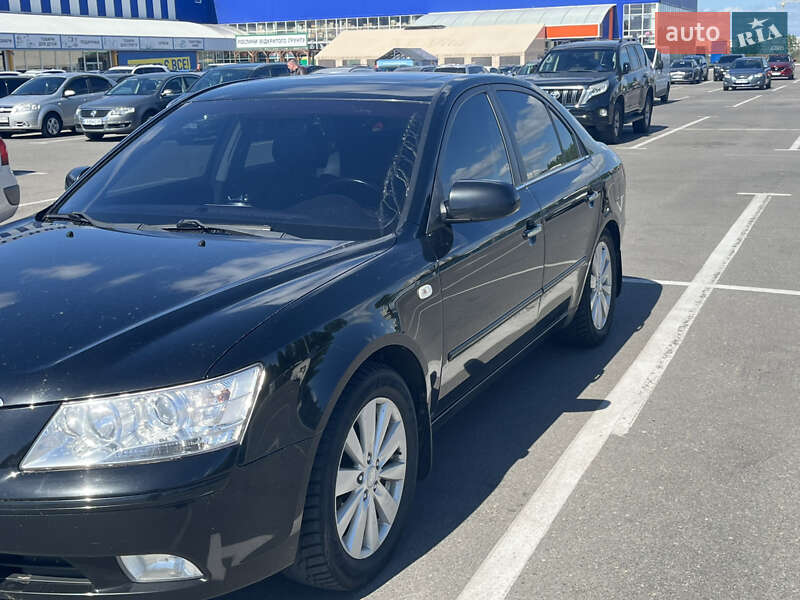 Седан Hyundai Sonata 2009 в Киеве