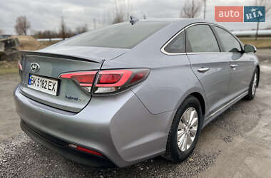 Седан Hyundai Sonata 2016 в 