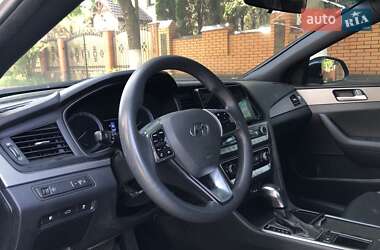 Седан Hyundai Sonata 2017 в 