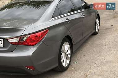 Седан Hyundai Sonata 2014 в 