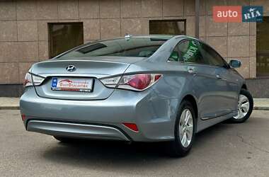 Седан Hyundai Sonata 2014 в 