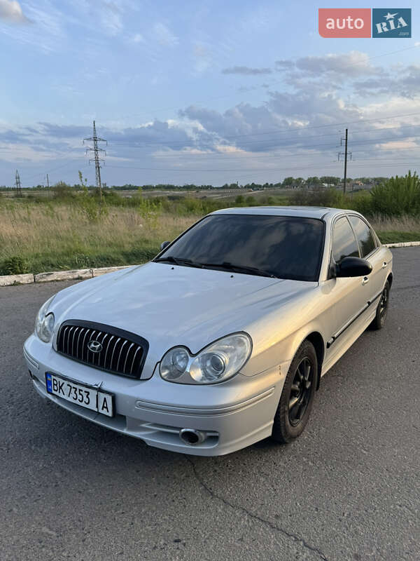 Hyundai Sonata 2002