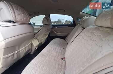 Седан Hyundai Sonata 2015 в 