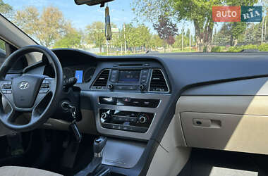 Седан Hyundai Sonata 2015 в 
