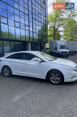 Седан Hyundai Sonata 2013 в Александрие