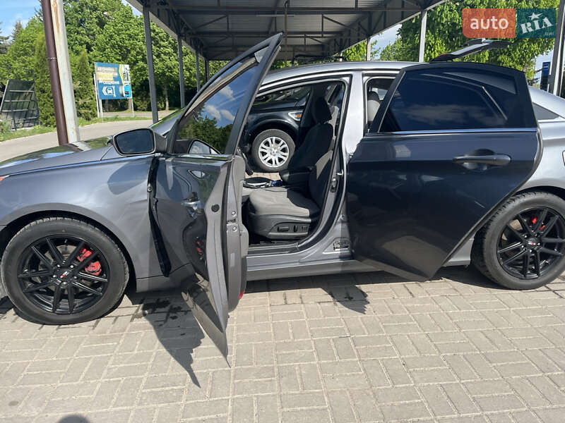 Седан Hyundai Sonata 2013 в Василькове