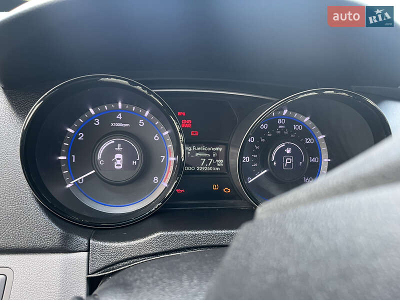 Седан Hyundai Sonata 2013 в Василькове