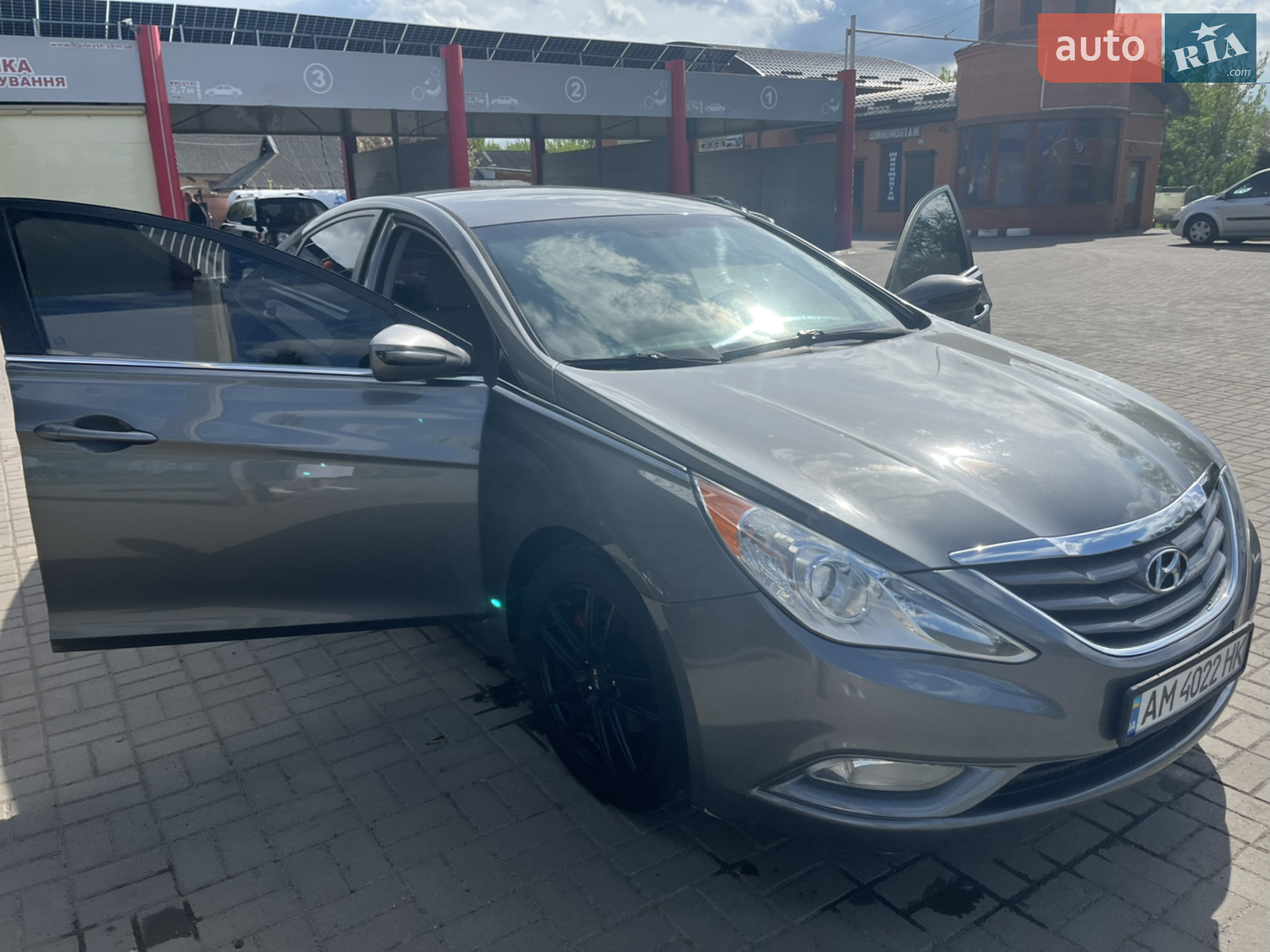 2013 Hyundai Sonata - мініатюра 28