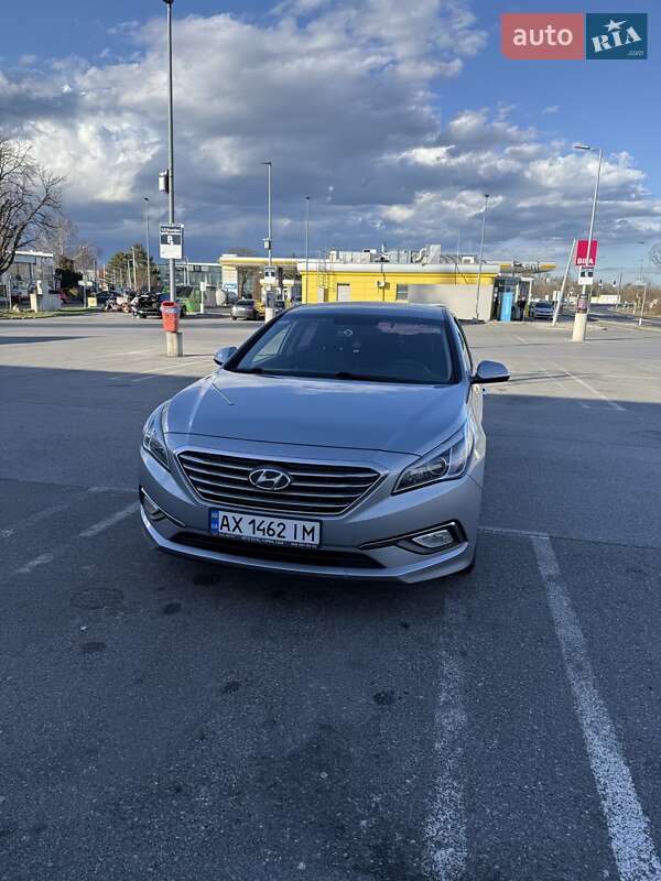 Седан Hyundai Sonata 2015 в Львове