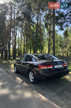 Седан Hyundai Sonata 2005 в 