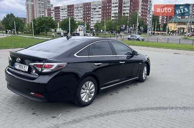 Седан Hyundai Sonata 2016 в 