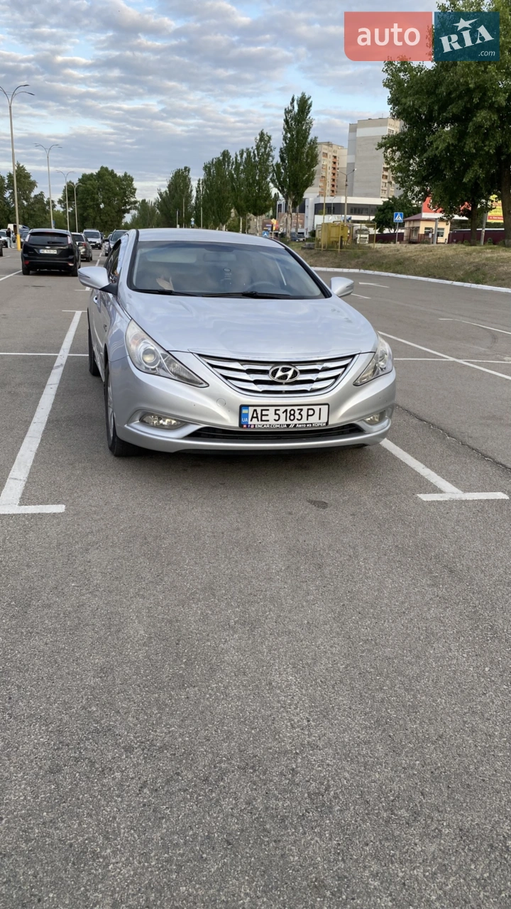 2012 Hyundai Sonata - мініатюра 17