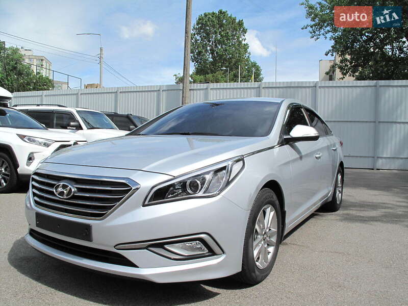 Hyundai Sonata 2016
