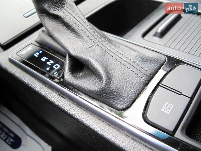 Седан Hyundai Sonata 2016 в Киеве