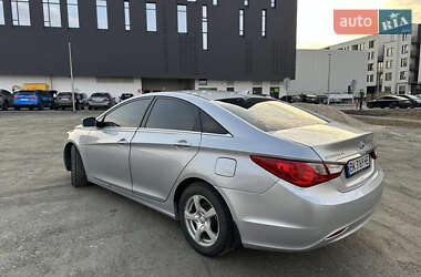 Седан Hyundai Sonata 2013 в 