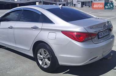Седан Hyundai Sonata 2014 в 
