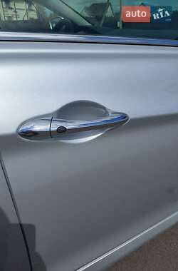 Седан Hyundai Sonata 2013 в 