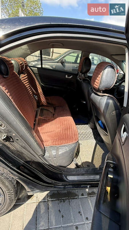 Седан Hyundai Sonata 2006 в Ізмаїлі