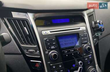 Седан Hyundai Sonata 2011 в 